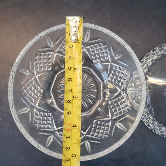 Crystal d'Arques French covered bomboniere in original box - Picture 6 of 10